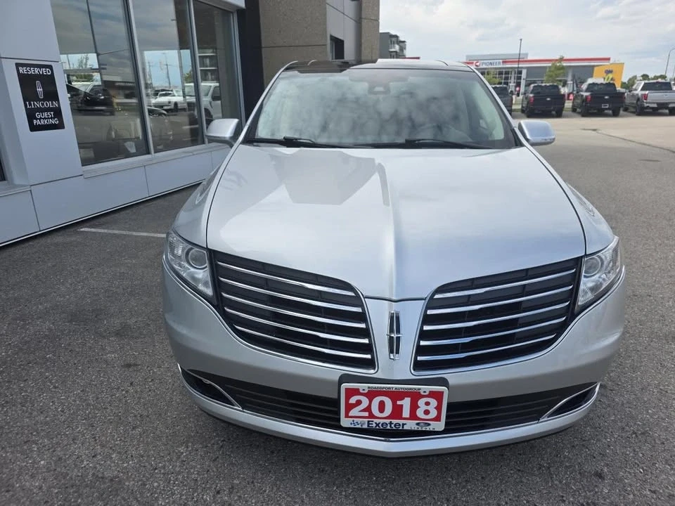 2018 Lincoln MKT - Image 4 of 10