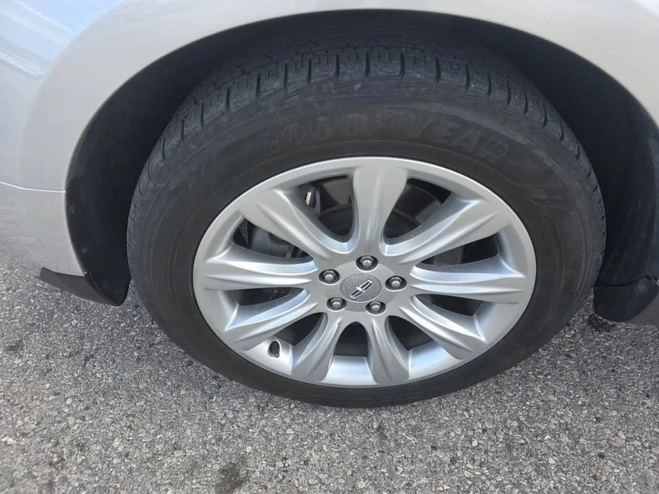2018 Lincoln MKT - Image 6 of 10