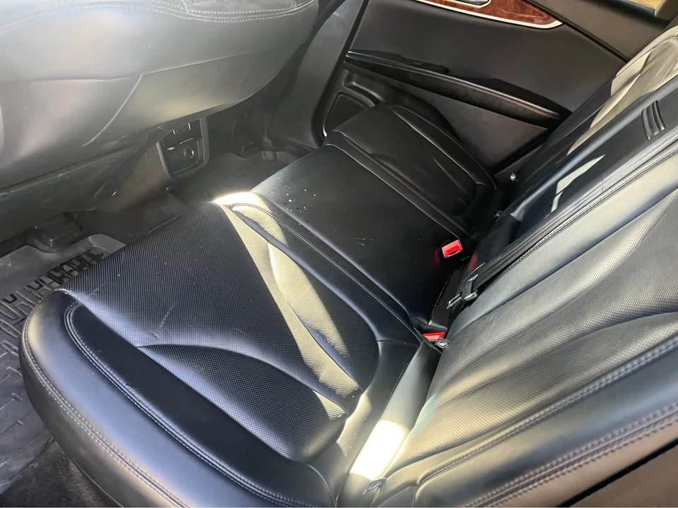 2018 Lincoln MKX - Image 11 of 16