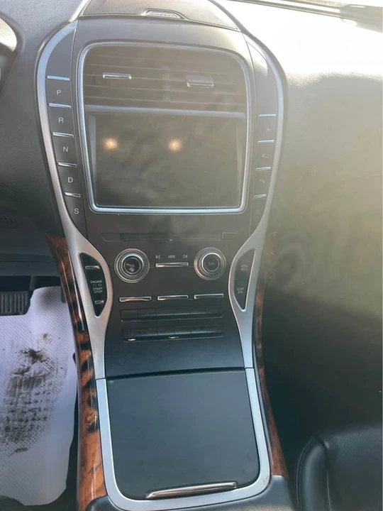 2018 Lincoln MKX - Image 14 of 16