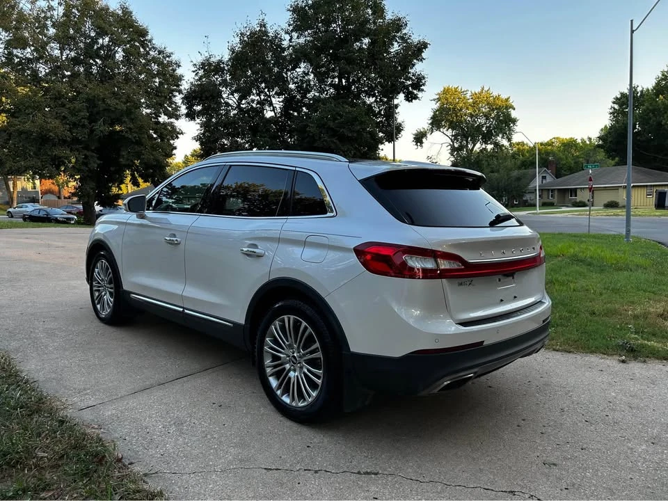 2018 Lincoln MKX - Image 5 of 19