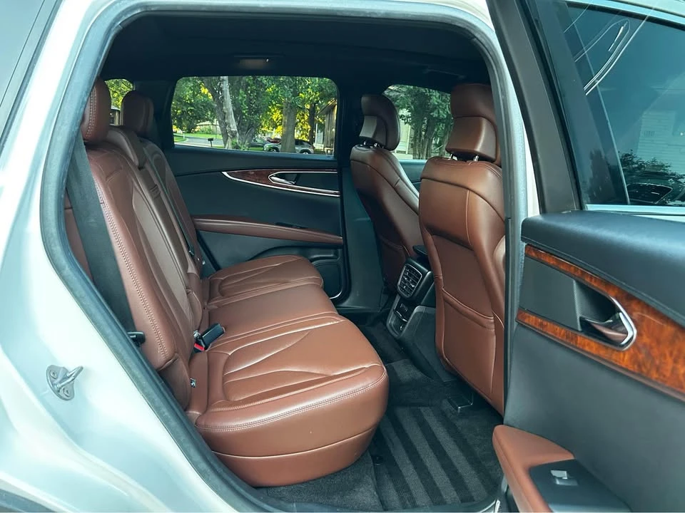2018 Lincoln MKX - Image 11 of 19