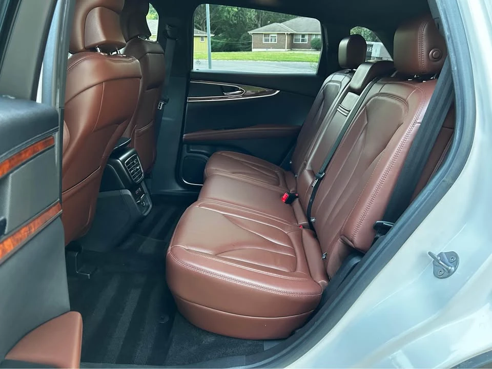 2018 Lincoln MKX - Image 10 of 19