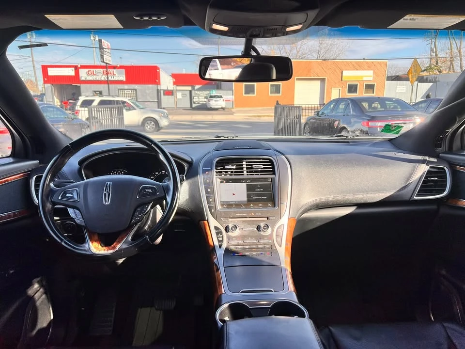 2018 Lincoln MKX - Image 10 of 20