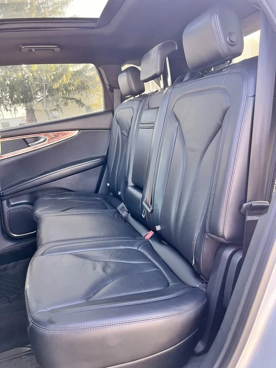 2018 Lincoln MKX - Image 17 of 20