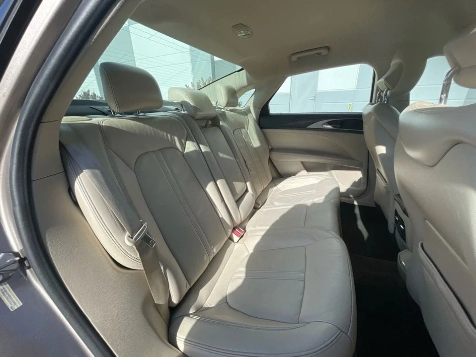 2018 Lincoln MKZ - Image 17 of 19