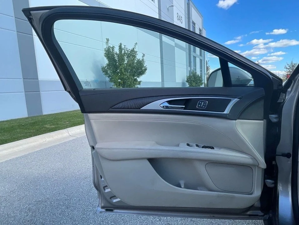 2018 Lincoln MKZ - Image 13 of 19