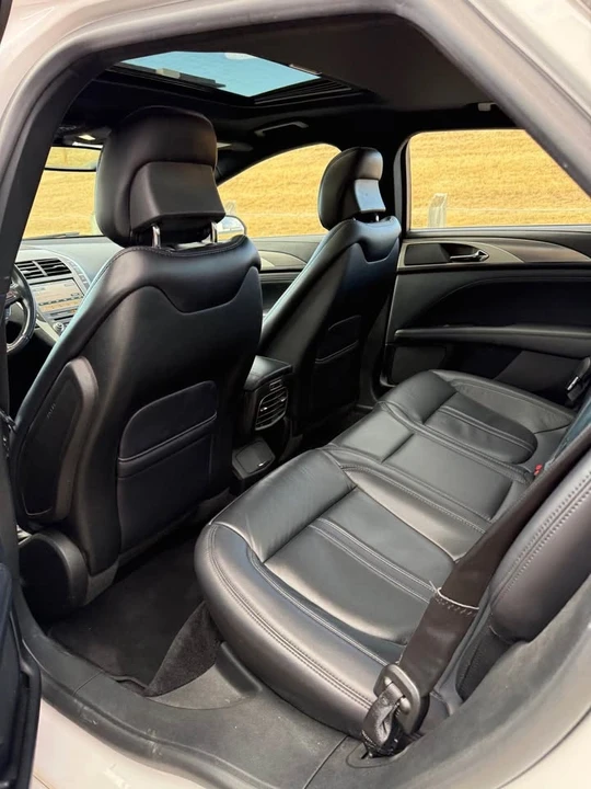 2018 Lincoln MKZ - Image 8 of 8