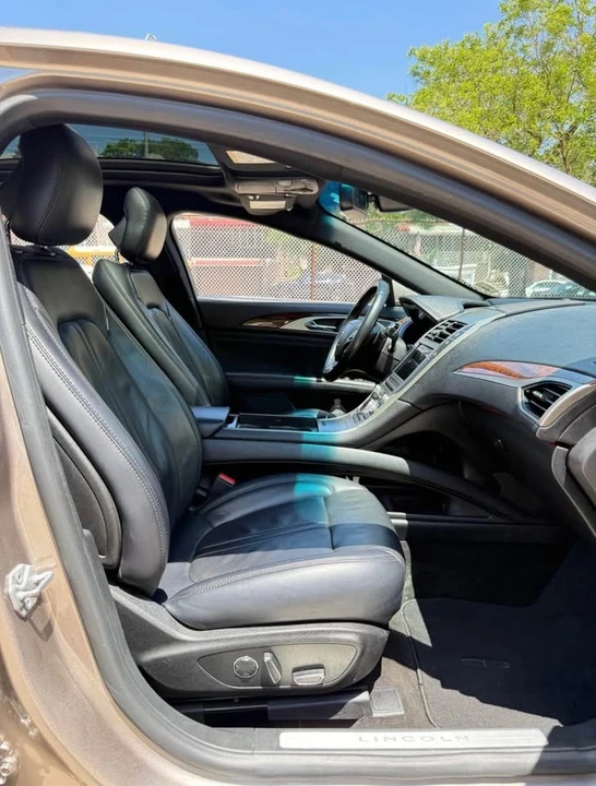 2018 Lincoln MKZ - Image 13 of 17
