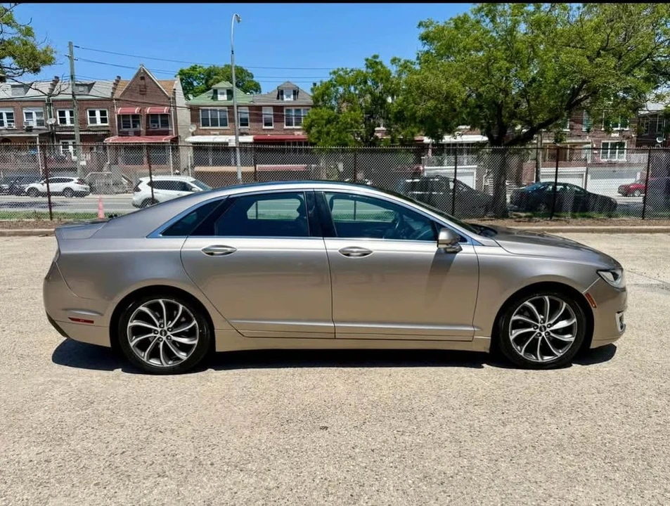 2018 Lincoln MKZ - Image 5 of 17