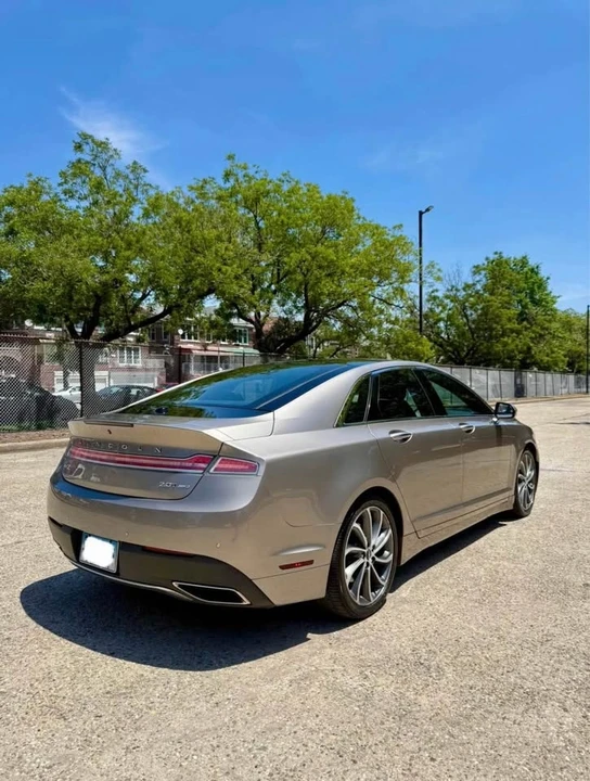 2018 Lincoln MKZ - Image 4 of 17