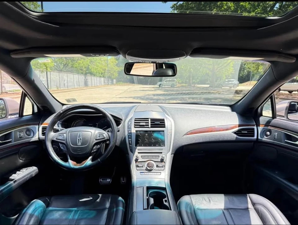 2018 Lincoln MKZ - Image 14 of 17