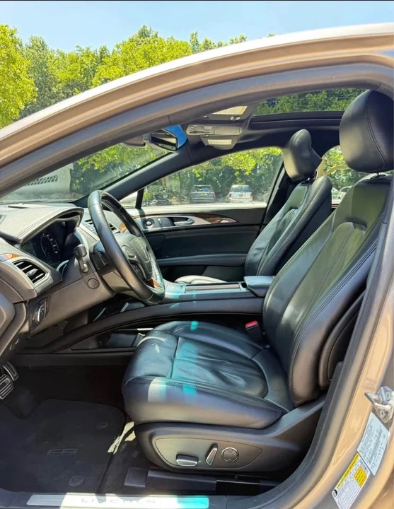 2018 Lincoln MKZ - Image 9 of 17
