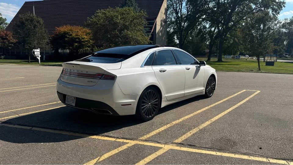 2018 Lincoln MKZ - Image 4 of 14