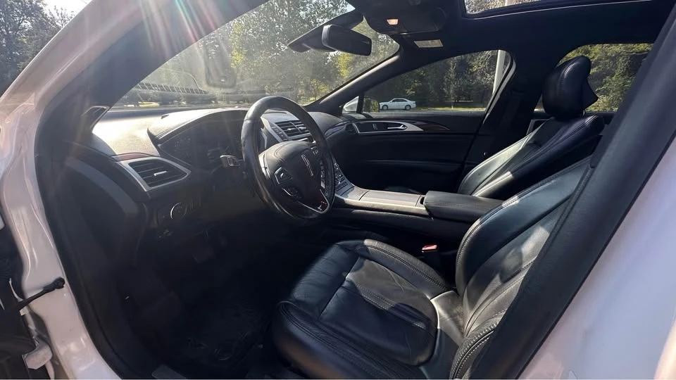 2018 Lincoln MKZ - Image 11 of 14