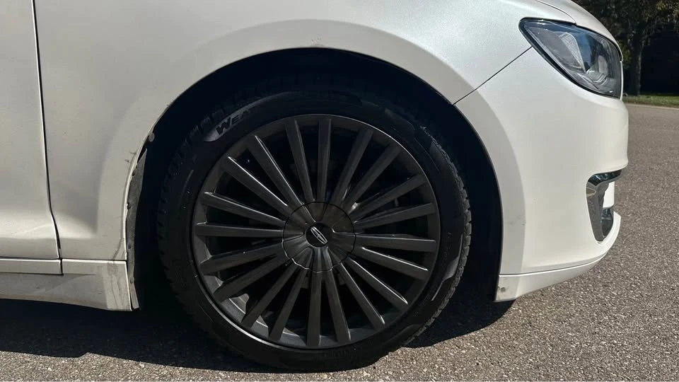 2018 Lincoln MKZ - Image 8 of 14
