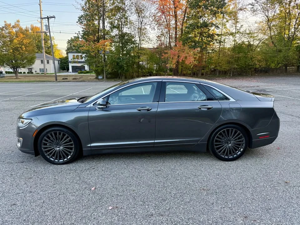 2018 Lincoln MKZ - Image 2 of 20