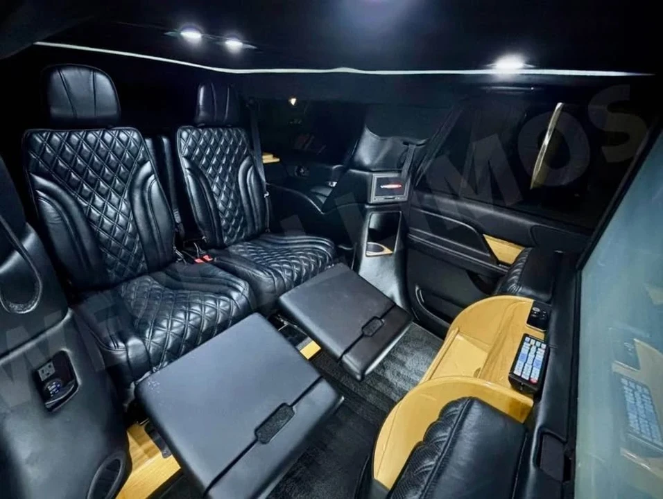 2018 Lincoln Navigator 4th Gen - Image 2 of 20