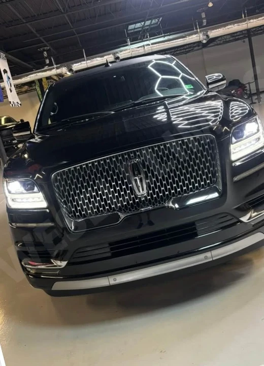 2018 Lincoln Navigator 4th Gen - Image 11 of 20