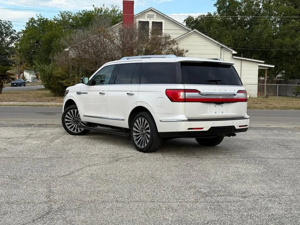 2018 Lincoln Navigator 4th Gen - Image 5 of 13