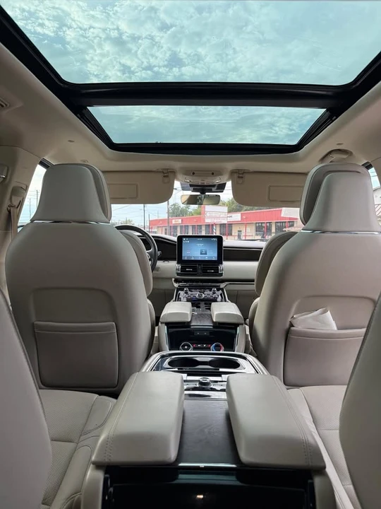 2018 Lincoln Navigator 4th Gen - Image 6 of 13