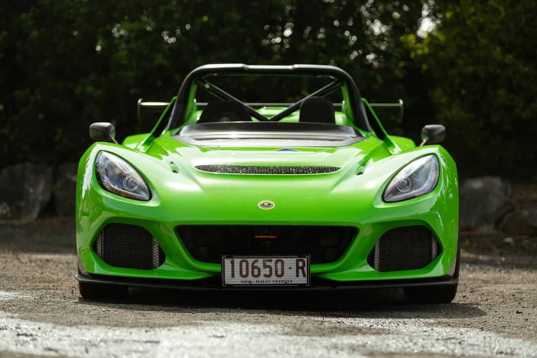 2018 Lotus 3-Eleven - Image 10 of 31