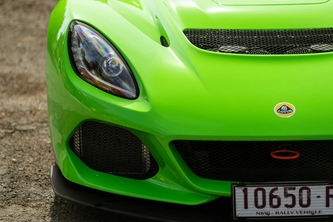 2018 Lotus 3-Eleven - Image 14 of 31
