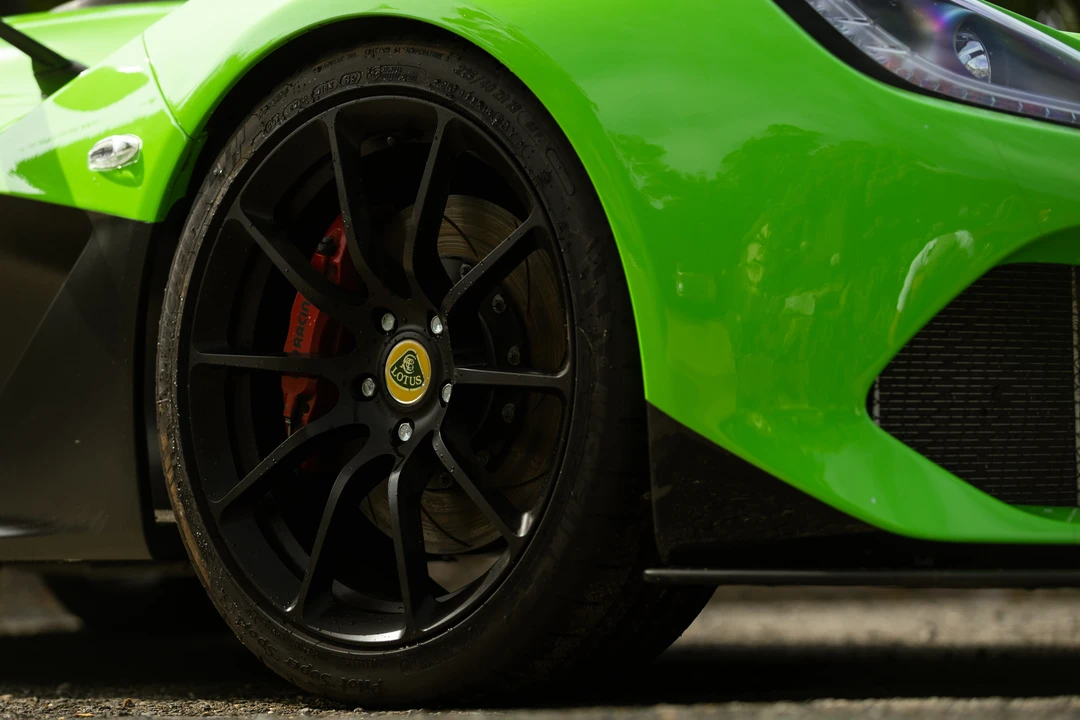 2018 Lotus 3-Eleven - Image 28 of 31