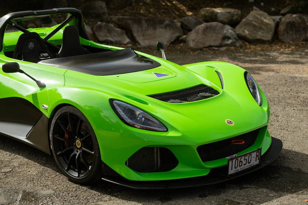 2018 Lotus 3-Eleven - Image 31 of 31