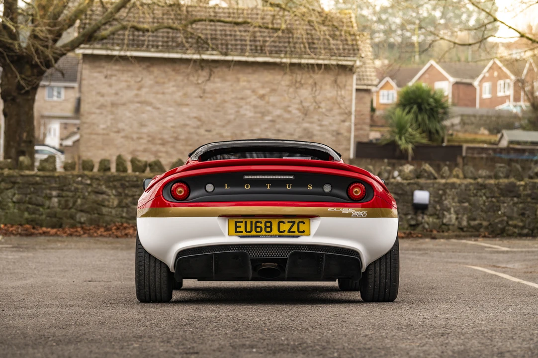 2018 Lotus Elise Series 3 - Image 16 of 31