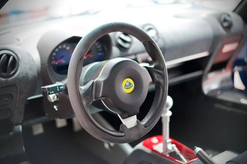 2017 Lotus Exige Series 3 - Image 2 of 8