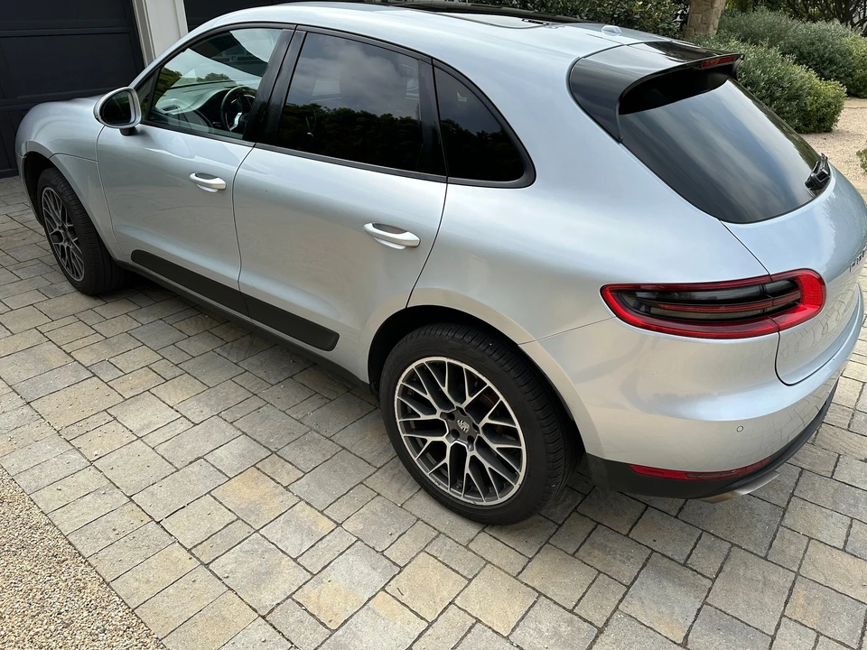 2018 Porsche Macan - Image 2 of 5