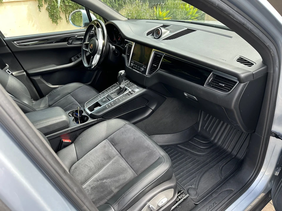2018 Porsche Macan - Image 5 of 5