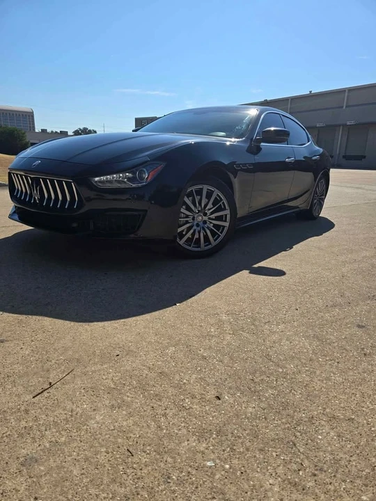 2018 Maserati Ghibli 3rd Gen - Image 2 of 8