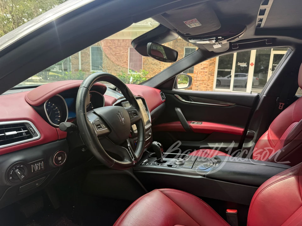 2018 Maserati Ghibli 3rd Gen - Image 4 of 27