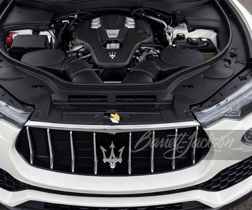 2018 Maserati Levante - Image 3 of 5