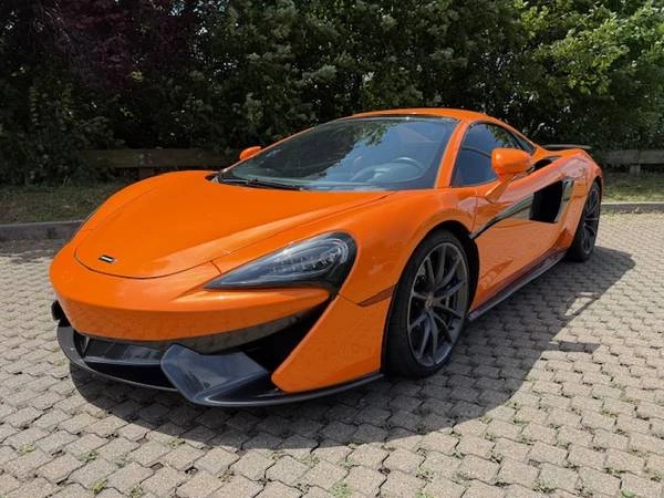 2018 McLaren 570S Spider - Image 14 of 18