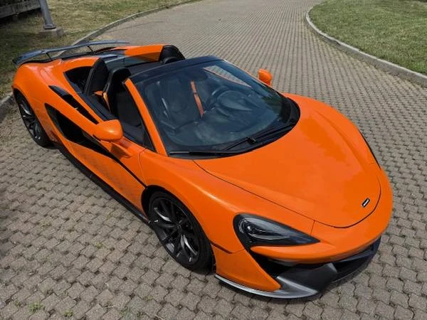 2018 McLaren 570S Spider - Image 10 of 18