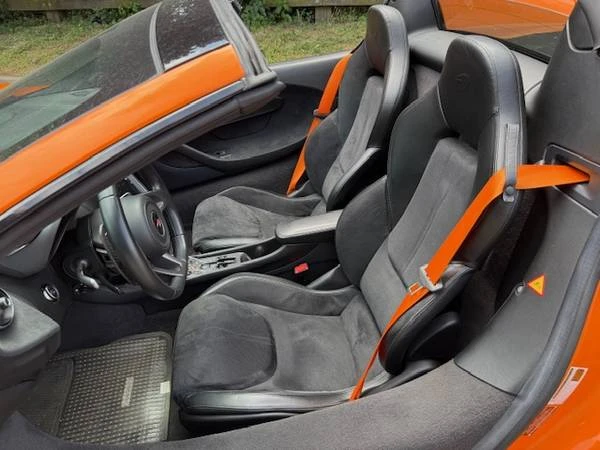 2018 McLaren 570S Spider - Image 7 of 18