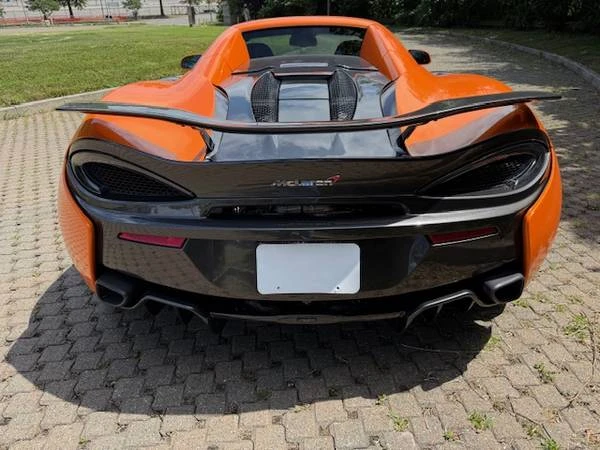 2018 McLaren 570S Spider - Image 12 of 18