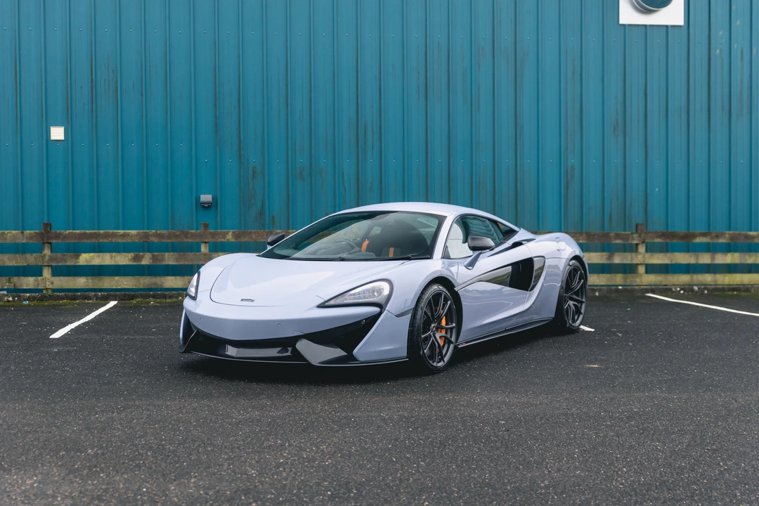 2018 McLaren 570S - Image 4 of 31
