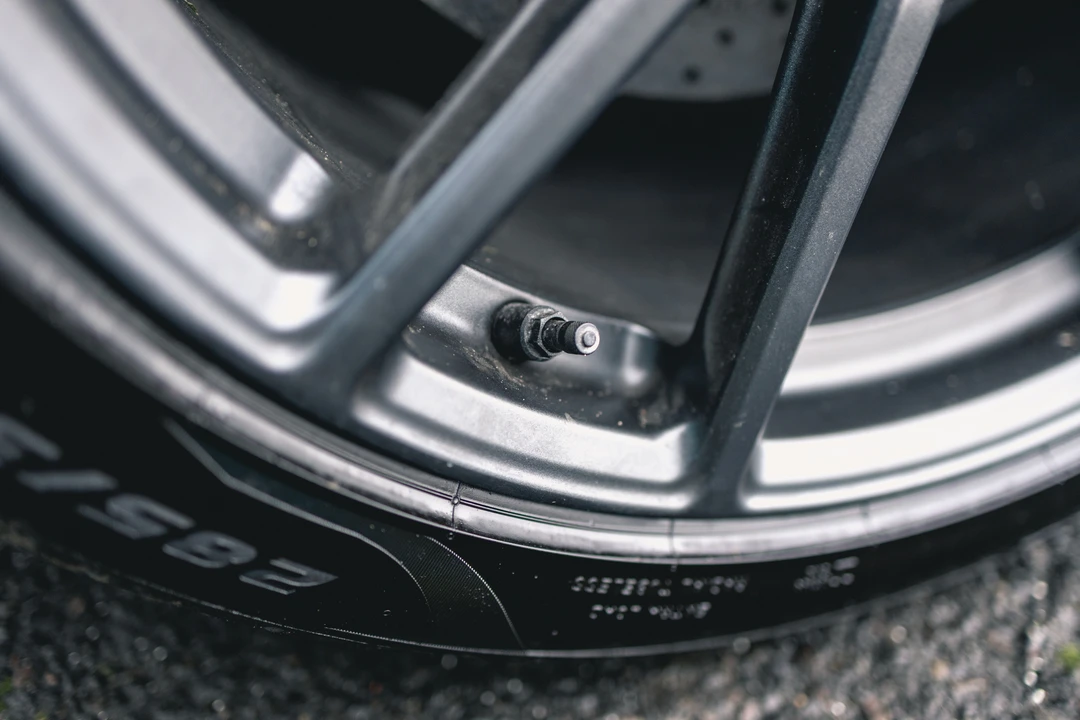2018 McLaren 570S - Image 31 of 31