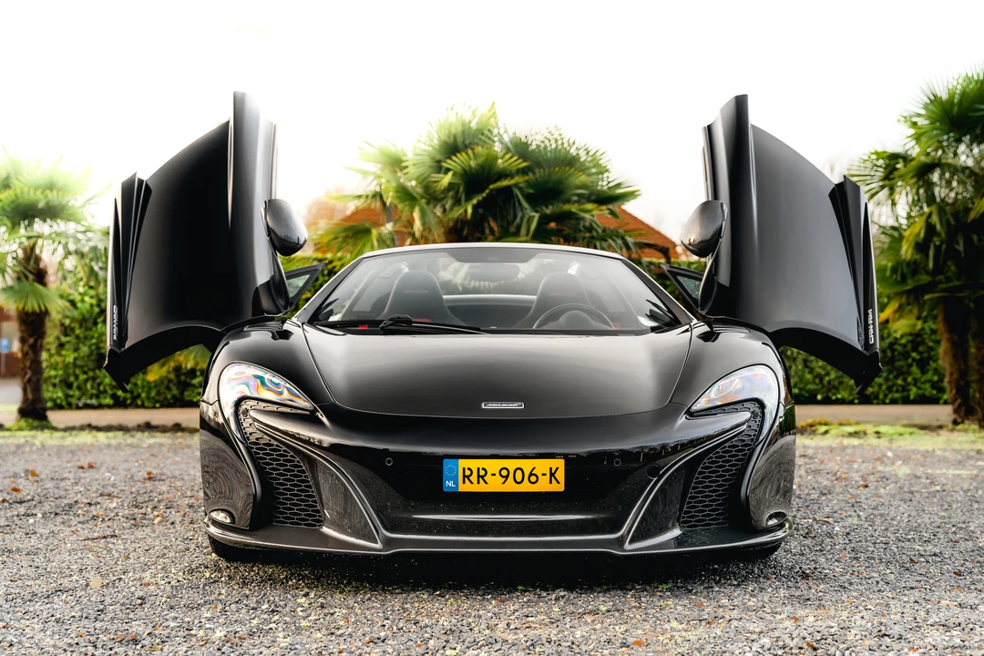 2018 McLaren 650S Spider - Image 19 of 31
