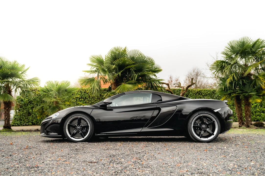 2018 McLaren 650S Spider - Image 9 of 31