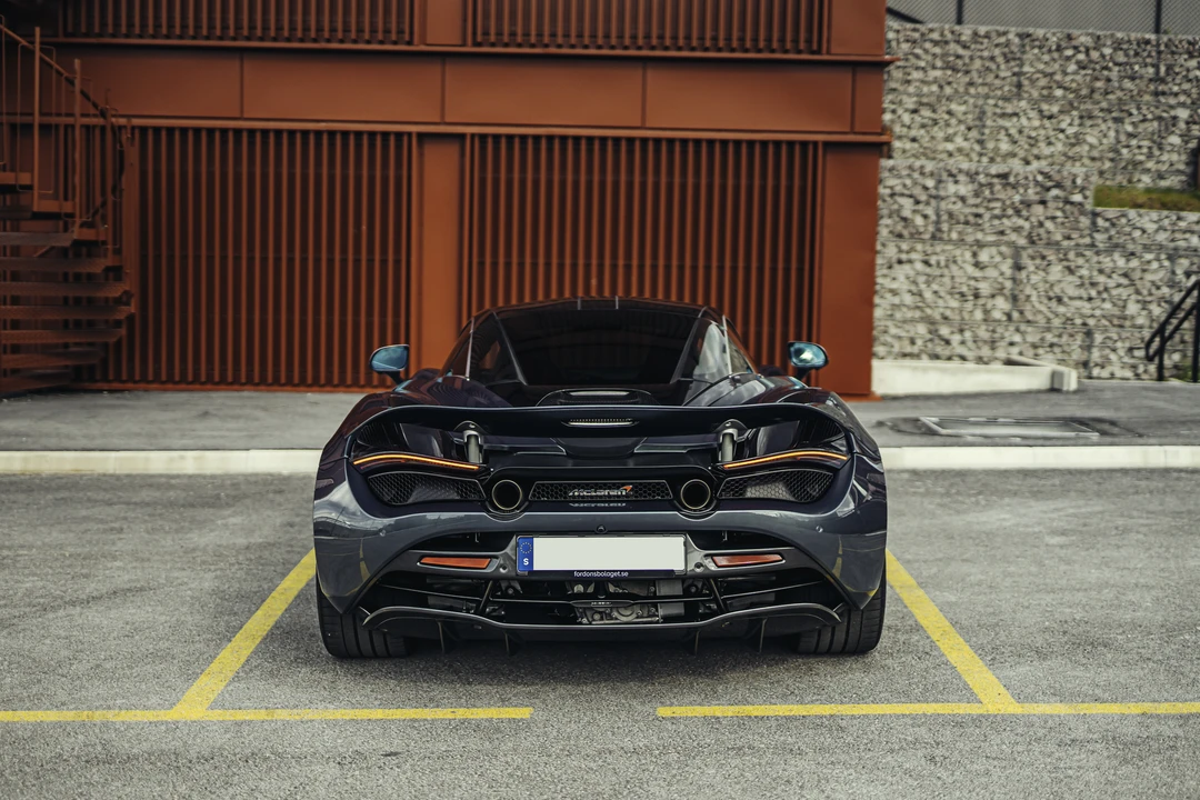 2018 McLaren 720S - Image 6 of 31
