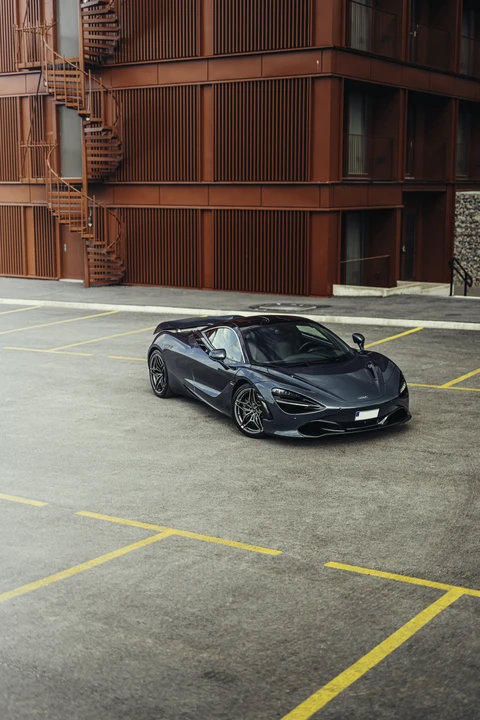 2018 McLaren 720S - Image 11 of 31