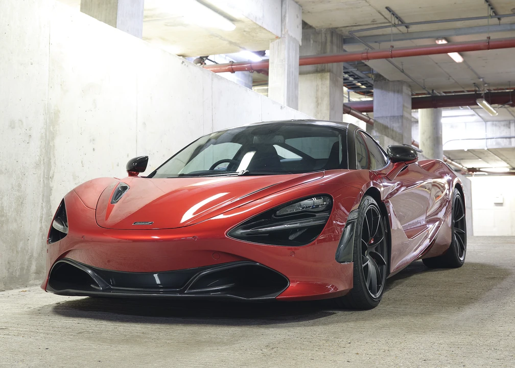 2018 McLaren 720S - Image 2 of 31