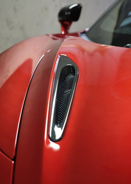 2018 McLaren 720S - Image 25 of 31