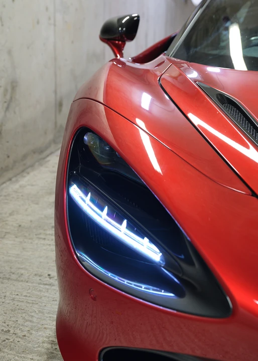 2018 McLaren 720S - Image 27 of 31