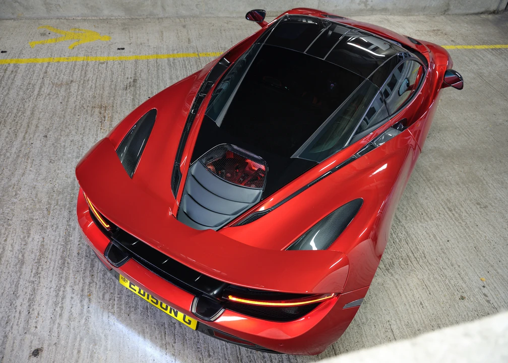 2018 McLaren 720S - Image 16 of 31